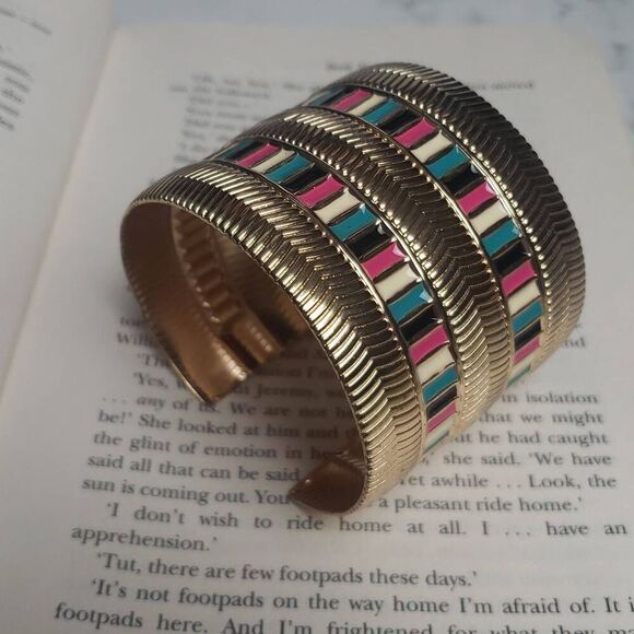 Golden Multicolored Bangle - Picture 1 of 7